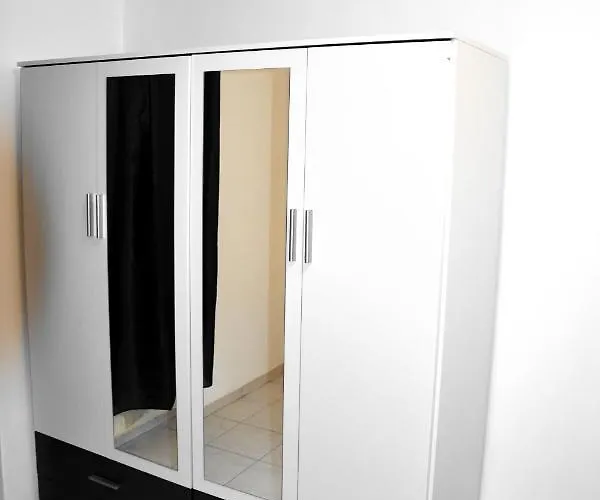 In Near Schoenbrunn & Westbahnhof - Keyless Check-in *