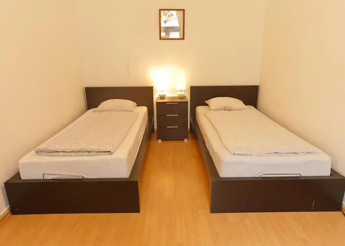 In Near Schoenbrunn & Westbahnhof - Keyless Check-in Apartmán Vídeň
