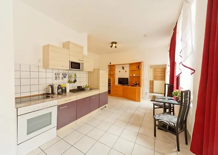 In Near Schoenbrunn & Westbahnhof - Keyless Check-in Apartmán *