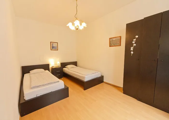In Near Schoenbrunn & Westbahnhof - Keyless Check-in Apartmán *