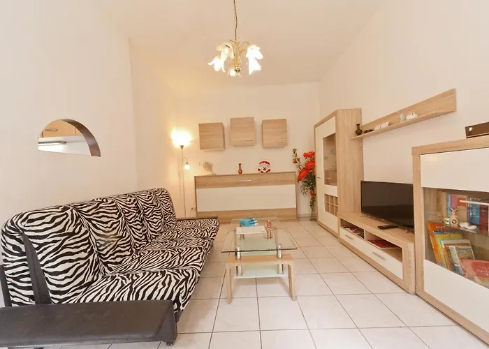 In Near Schoenbrunn & Westbahnhof - Keyless Check-in Apartmán